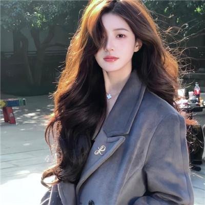 费雪小姐和泪之穴海报