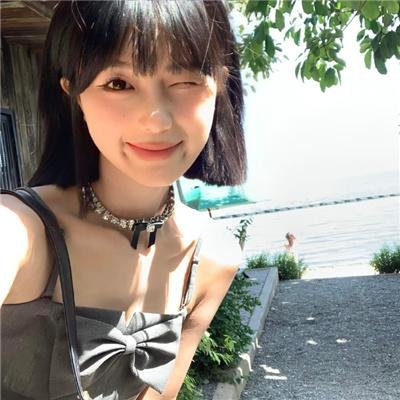 天使与我同桌海报